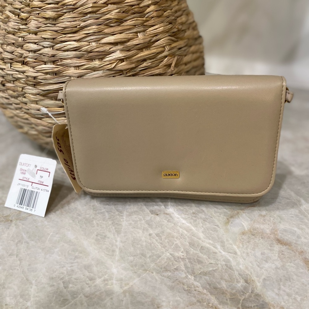 Crossbody wallet